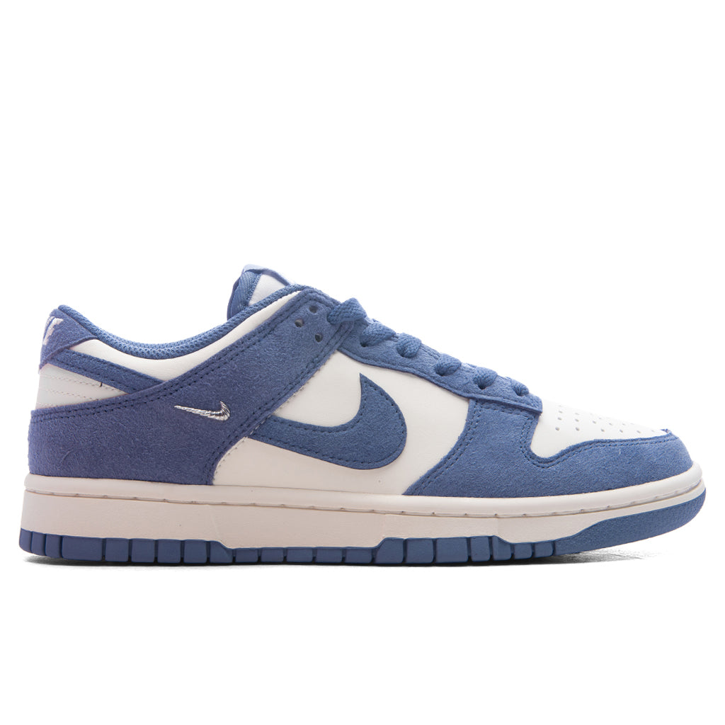 Women's Dunk Low - Sail/World Indigo/Metallic Silver