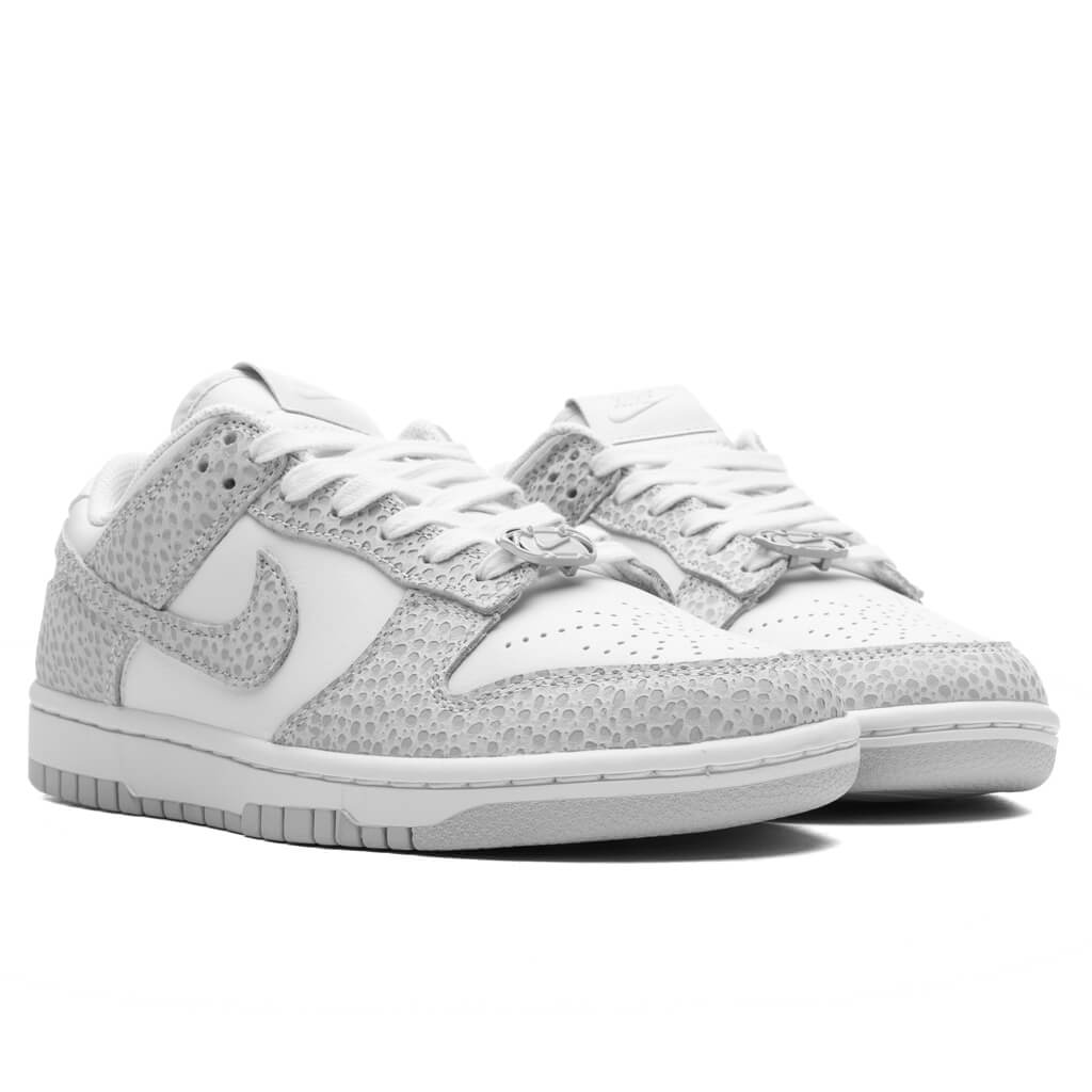 Women's Dunk Low PRM - Phantom/Photon Dust/Light Smoke Grey