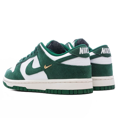 Women's Dunk Low 'Gorge Green' - Summit White/Gorge Green/Sail