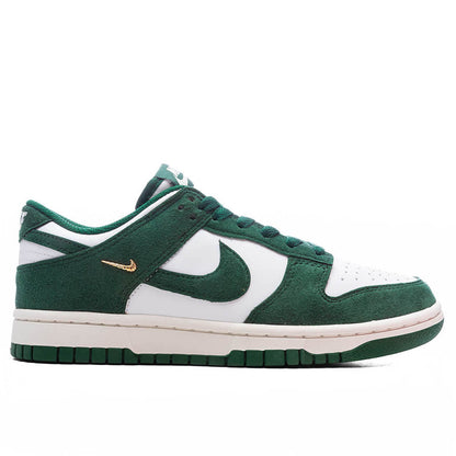 Women's Dunk Low 'Gorge Green' - Summit White/Gorge Green/Sail