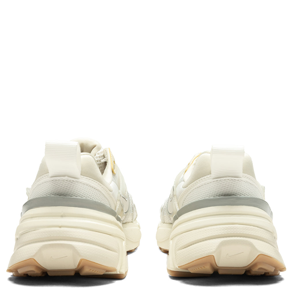 Women's V2K Run - Sail/Light Khaki/Light Smoke Grey