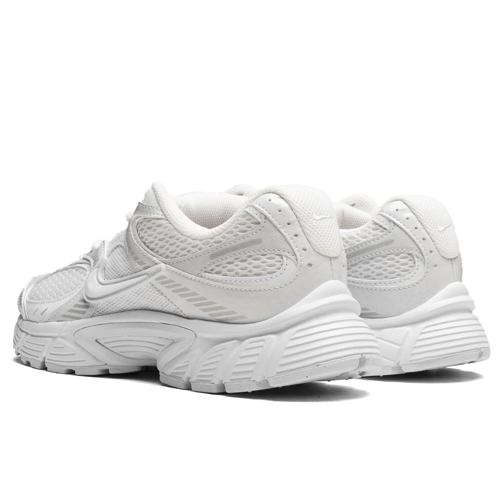 Women's V5 Runner - White/Black/Metallic Silver