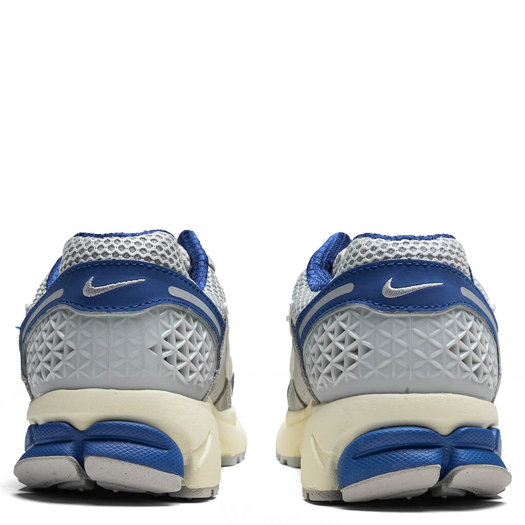 Women's Zoom Vomero 5 - Game Royal/White/Coconut Milk