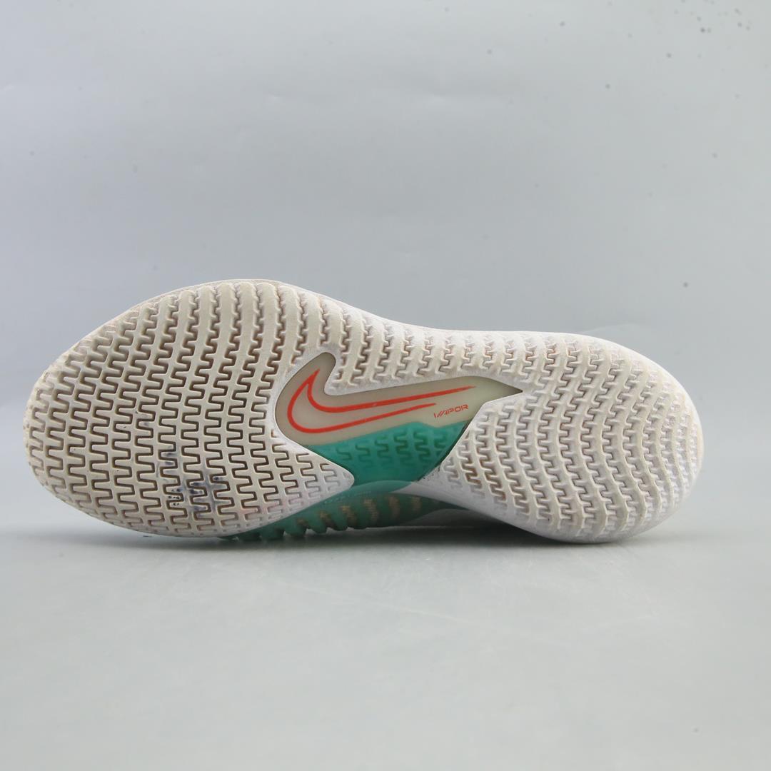 COURT REACT VAPOR NXT HC