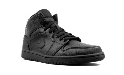 1 Mid "Triple Black" 554724 091