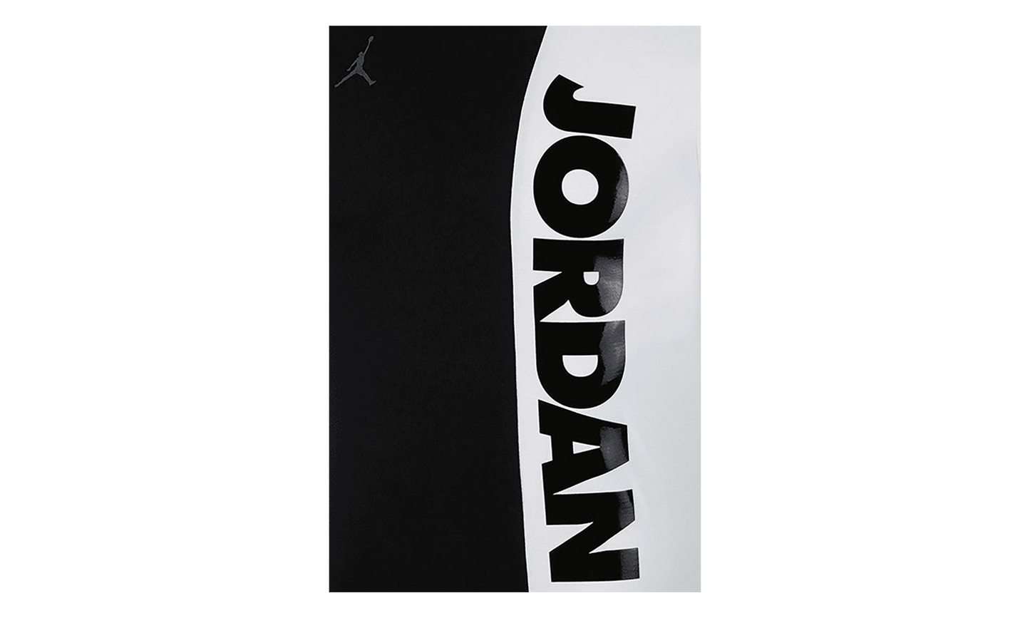 JSW AJ 11 Legacy T-Shirt "Black / White" BQ0238 010