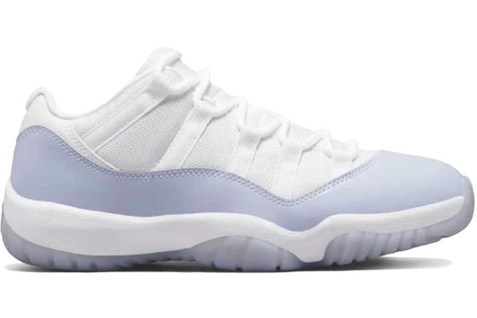 11 Retro Low Pure Violet (W)