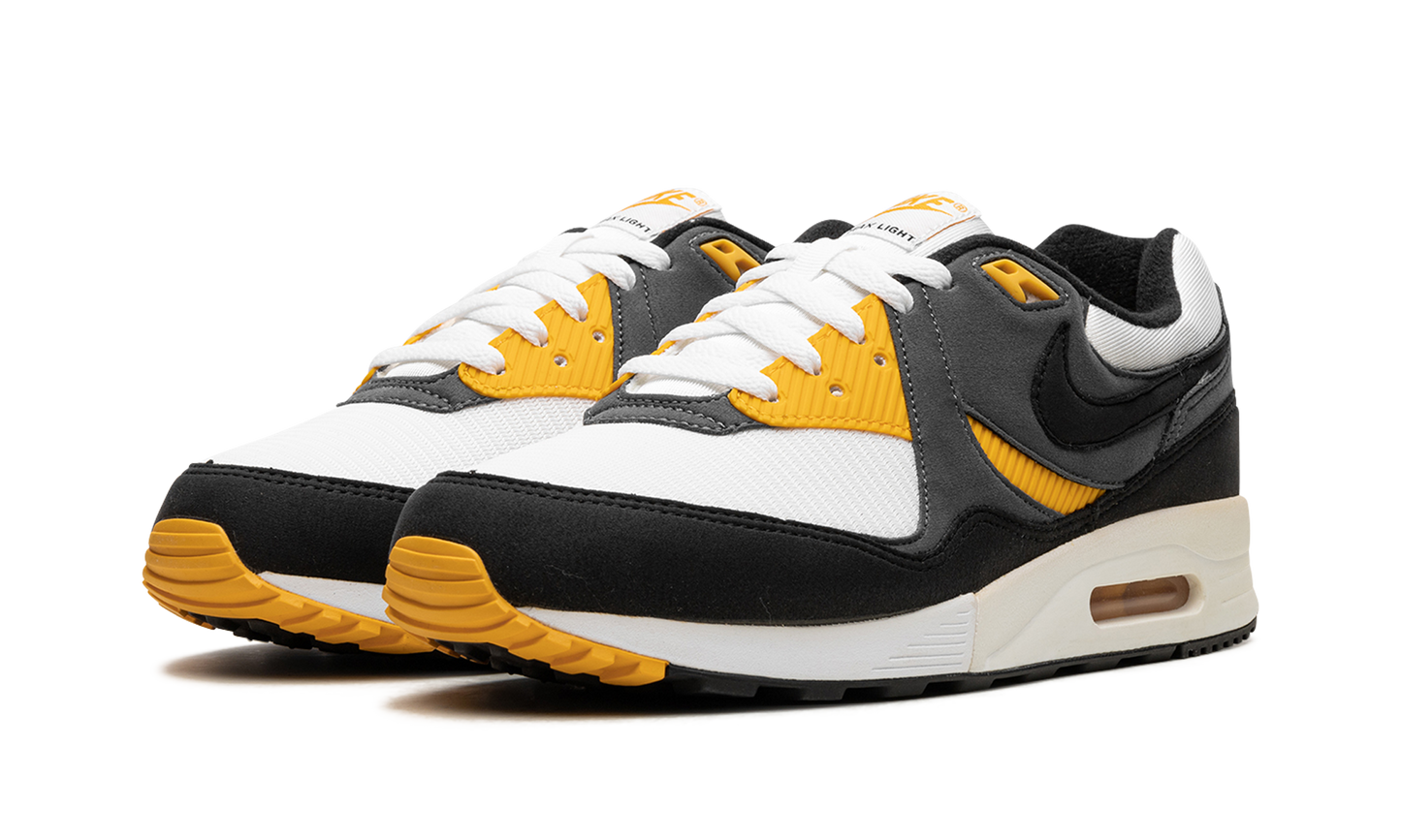 Air Max Light AO8285 102