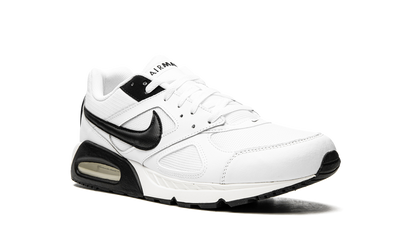 Air Max IVO 580518 106