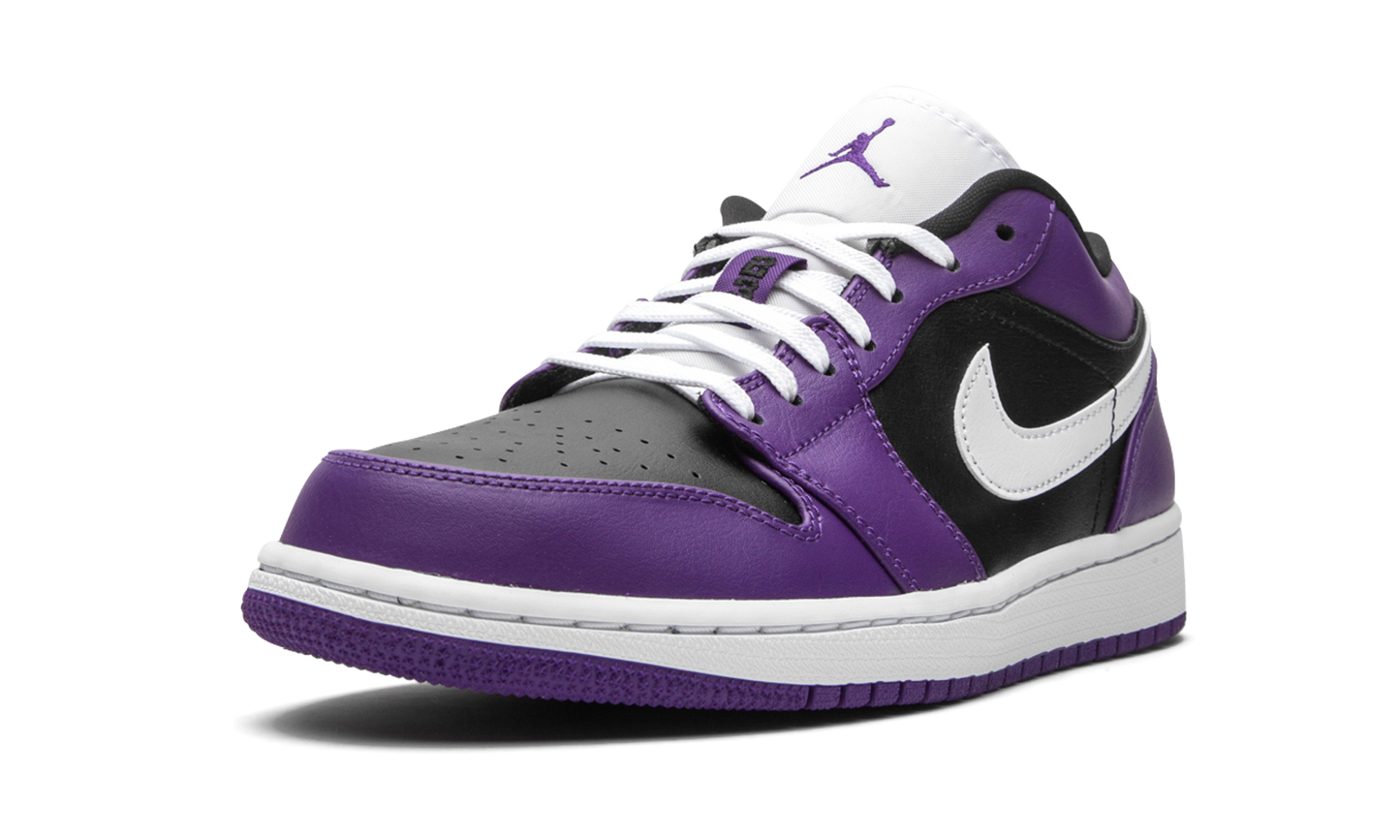 1 Low "Court Purple" 553558 501