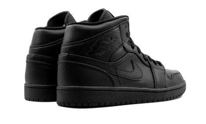 1 Mid "Triple Black" 554724 091