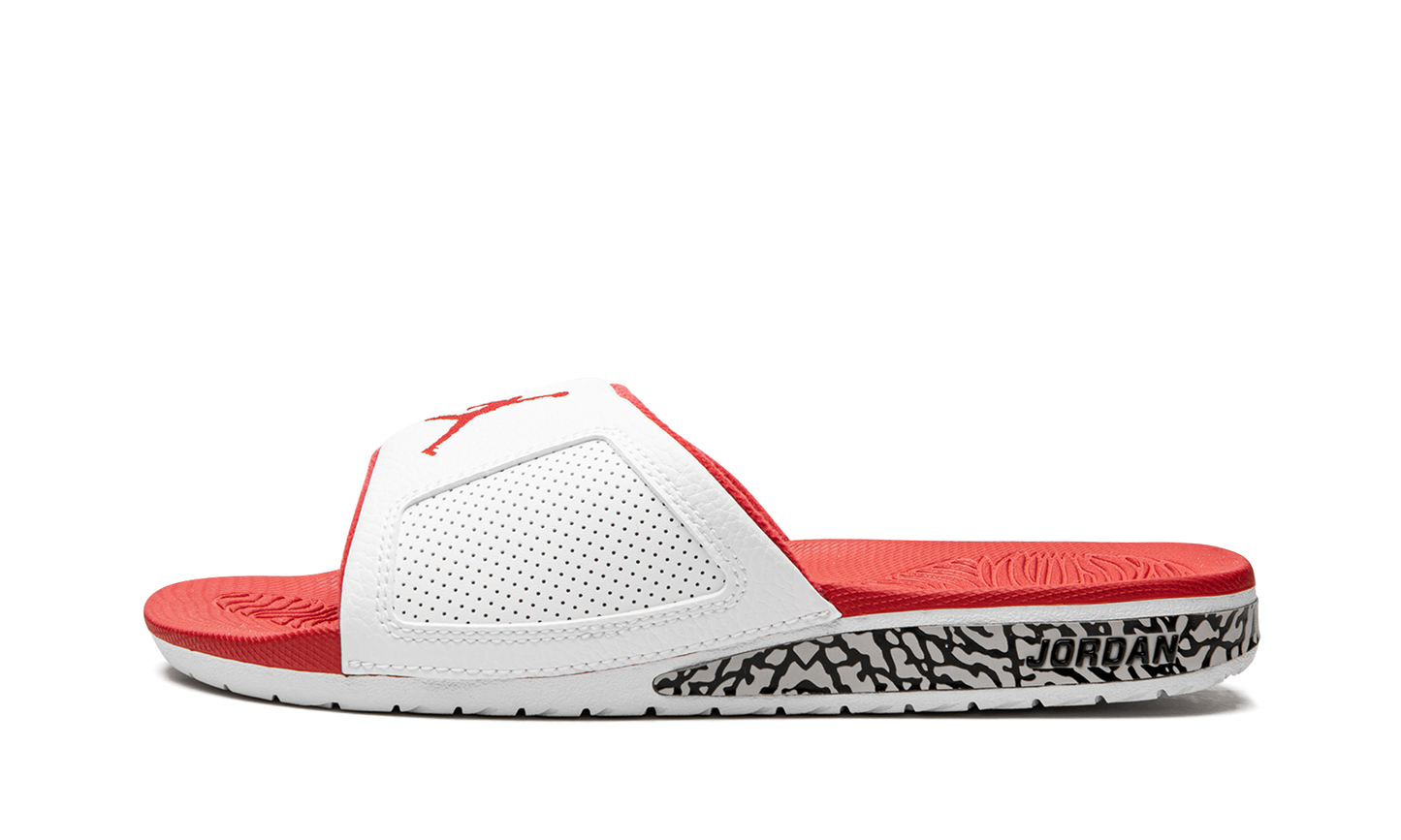 Hydro III Retro "FIRE RED" 854556 116