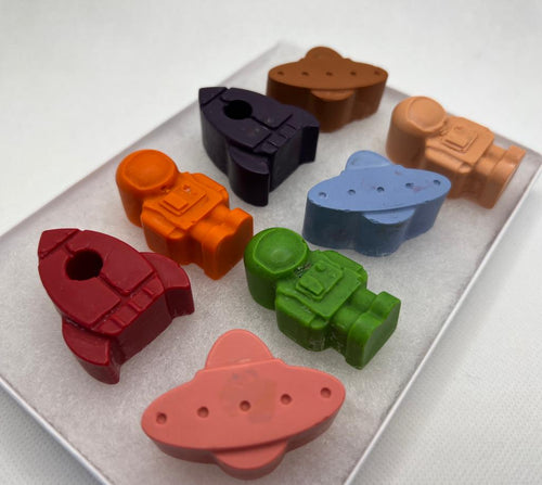 Beeswax Large Space Crayons - Box of 8