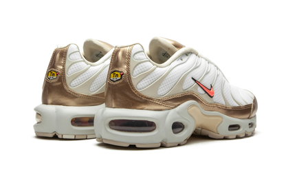AIR MAX PLUS WMNS "Metallic Rose Gold" CJ9980 100