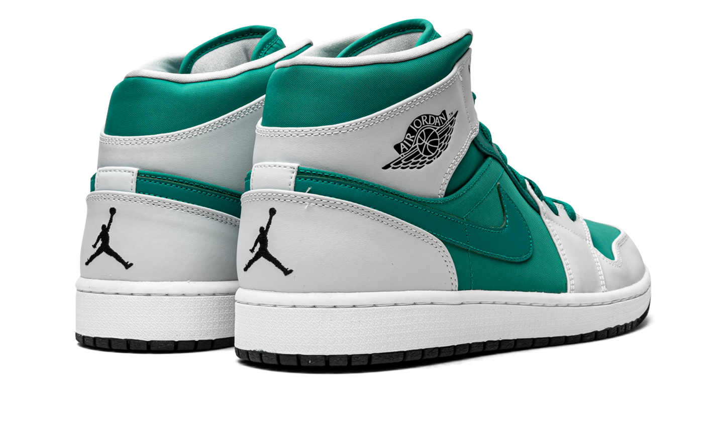 1 Mid "Lush Teal" 554724 306